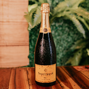 VEUVE CLICQUOT BRUT